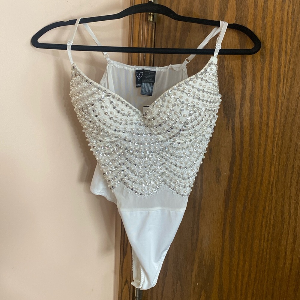 Nwt windsor size medium bodysuit